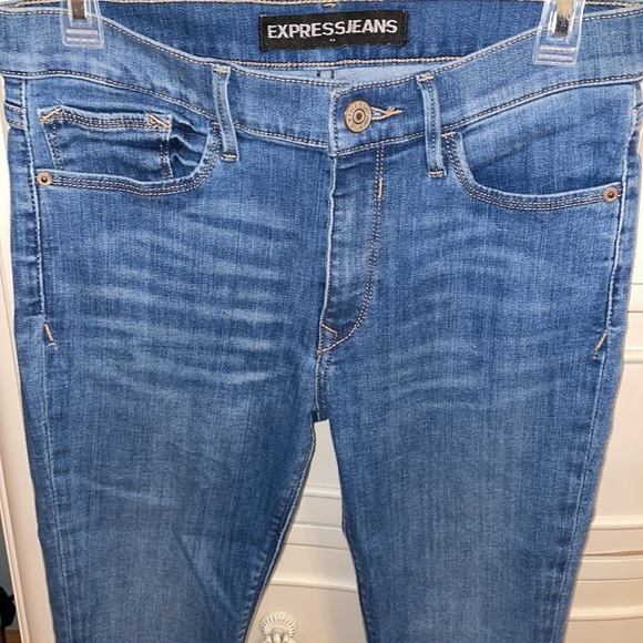 Express Jean Leggings - Picture 2 of 4